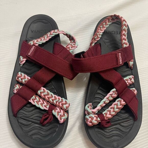 Megnya Sandals Woven Straps Open Toe Pull On Shoes Comfort Womens Size 38 US 8 - Picture 2 of 9